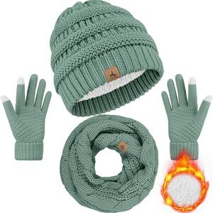 Cozy Green Knit Gloves by [Brand]